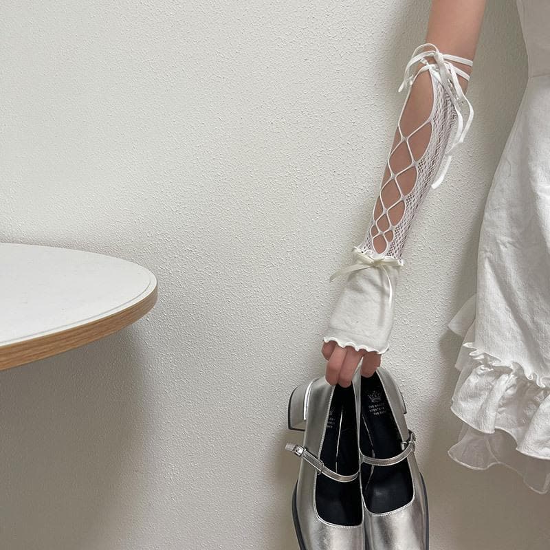 Hollow out self tie bowknot gloves