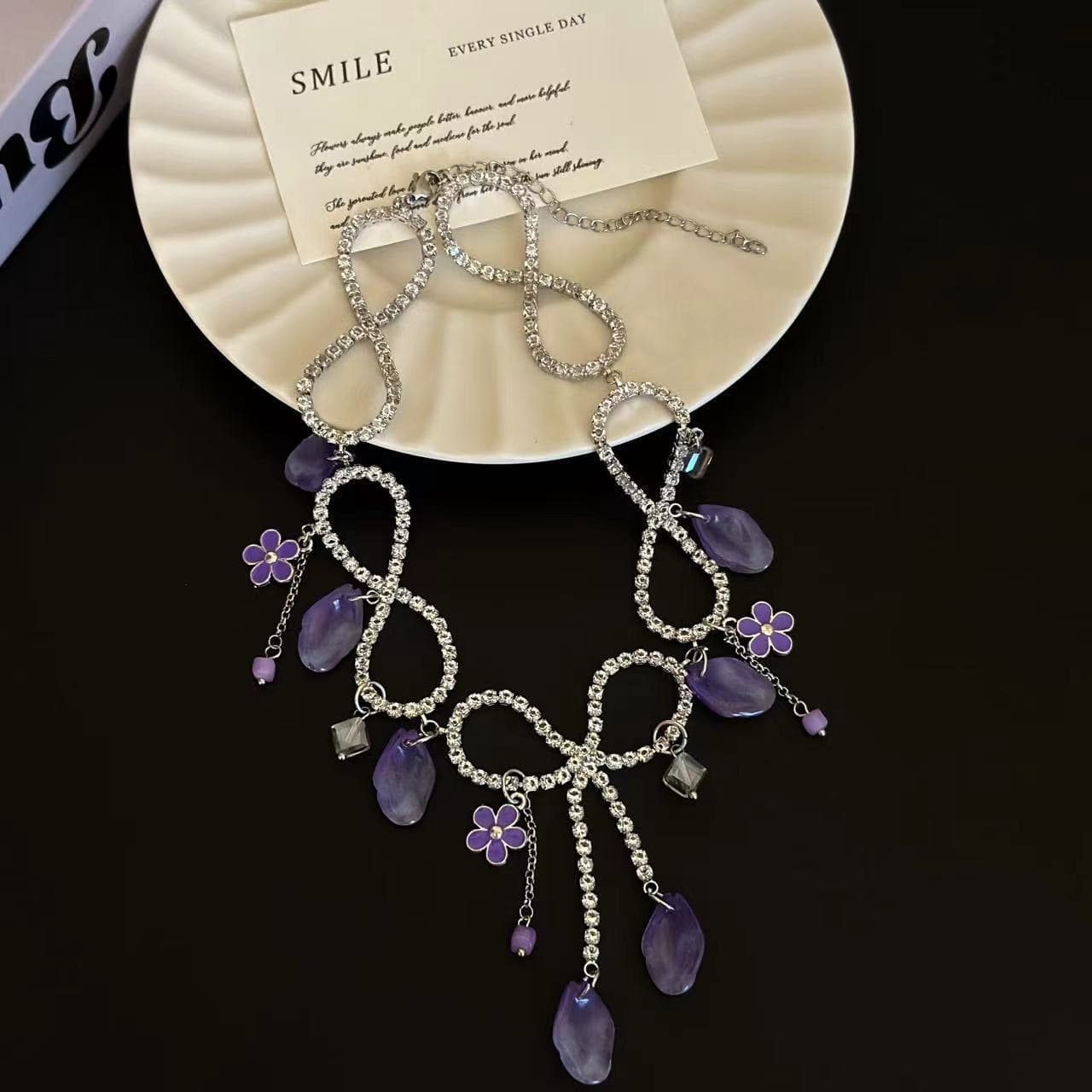 Purple crystal pendant rhinestone choker necklace