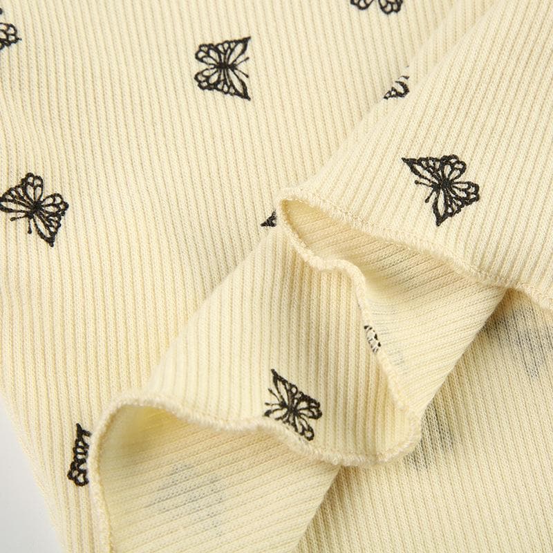 Short sleeve cat print ruffle crop top