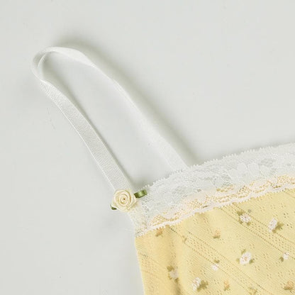 Flower applique v neck print lace hem textured cami top