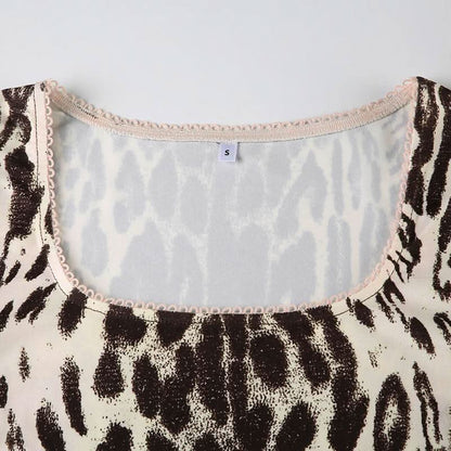 Leopard print long sleeve u neck lace hem top