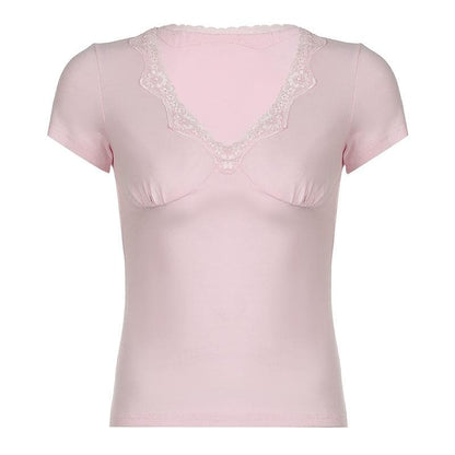 Short sleeve v neck ruched lace hem top