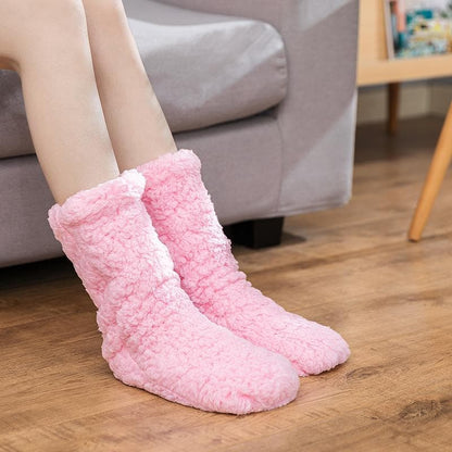 Warm fluffy solid medium socks