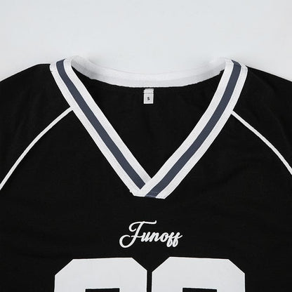 Short sleeve stitch “22” print v neck top