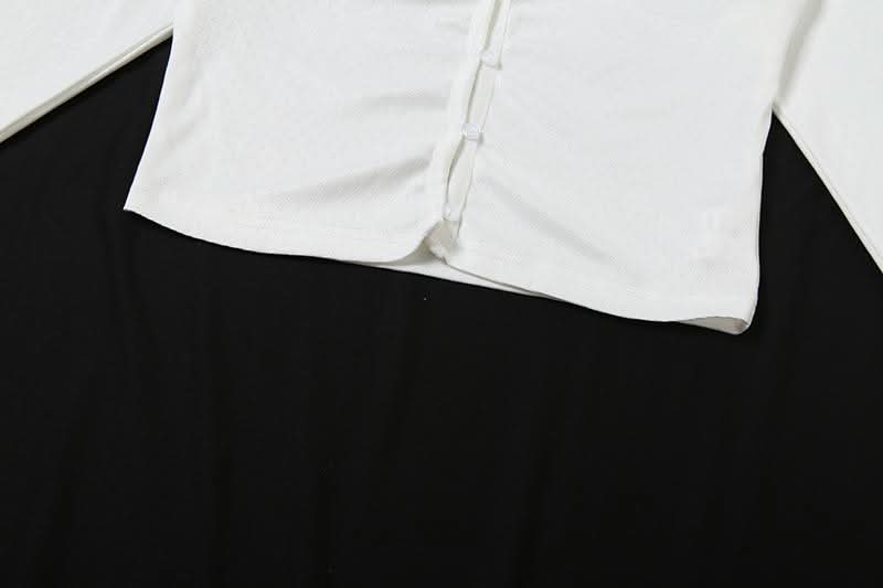 Long sleeve textured ruffle button short pant set