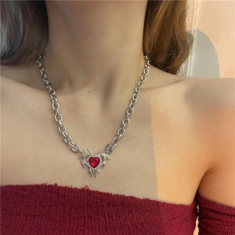 Heart decor metal chain necklace