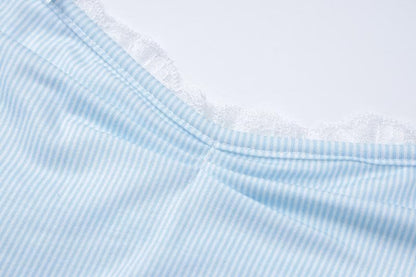 Halter bowknot lace hem ruched knotted top