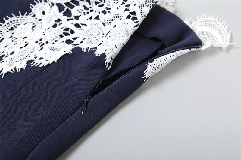 Lace patchwork zip-up maxi skirt