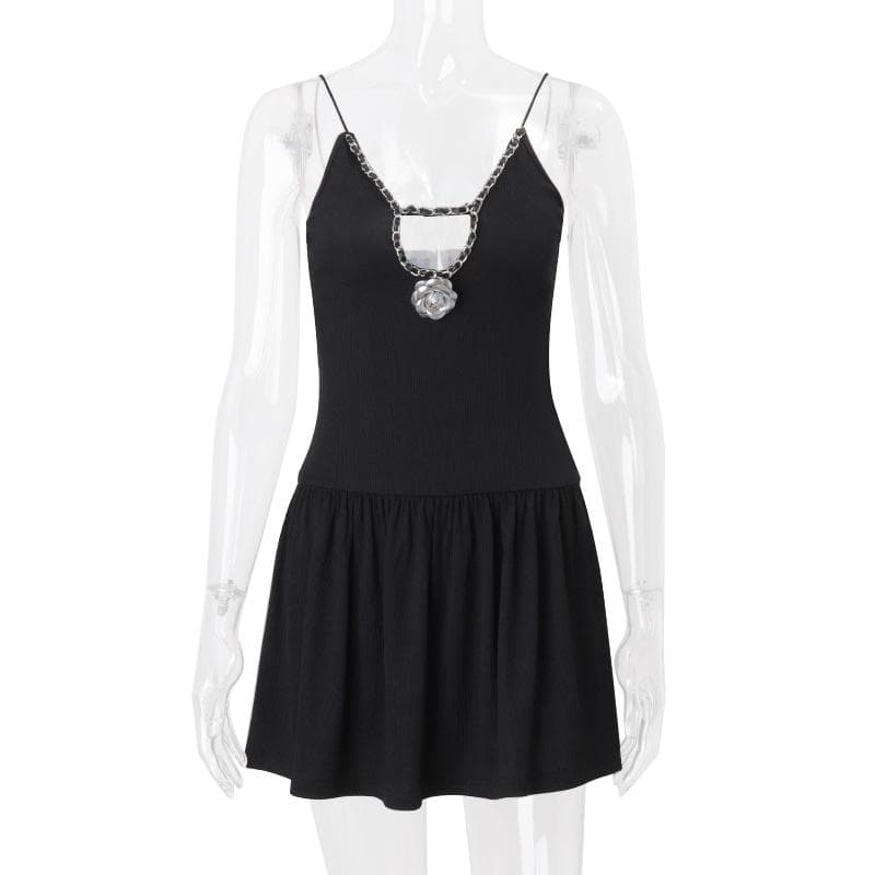 V neck flower applique hollow out cami cut out top