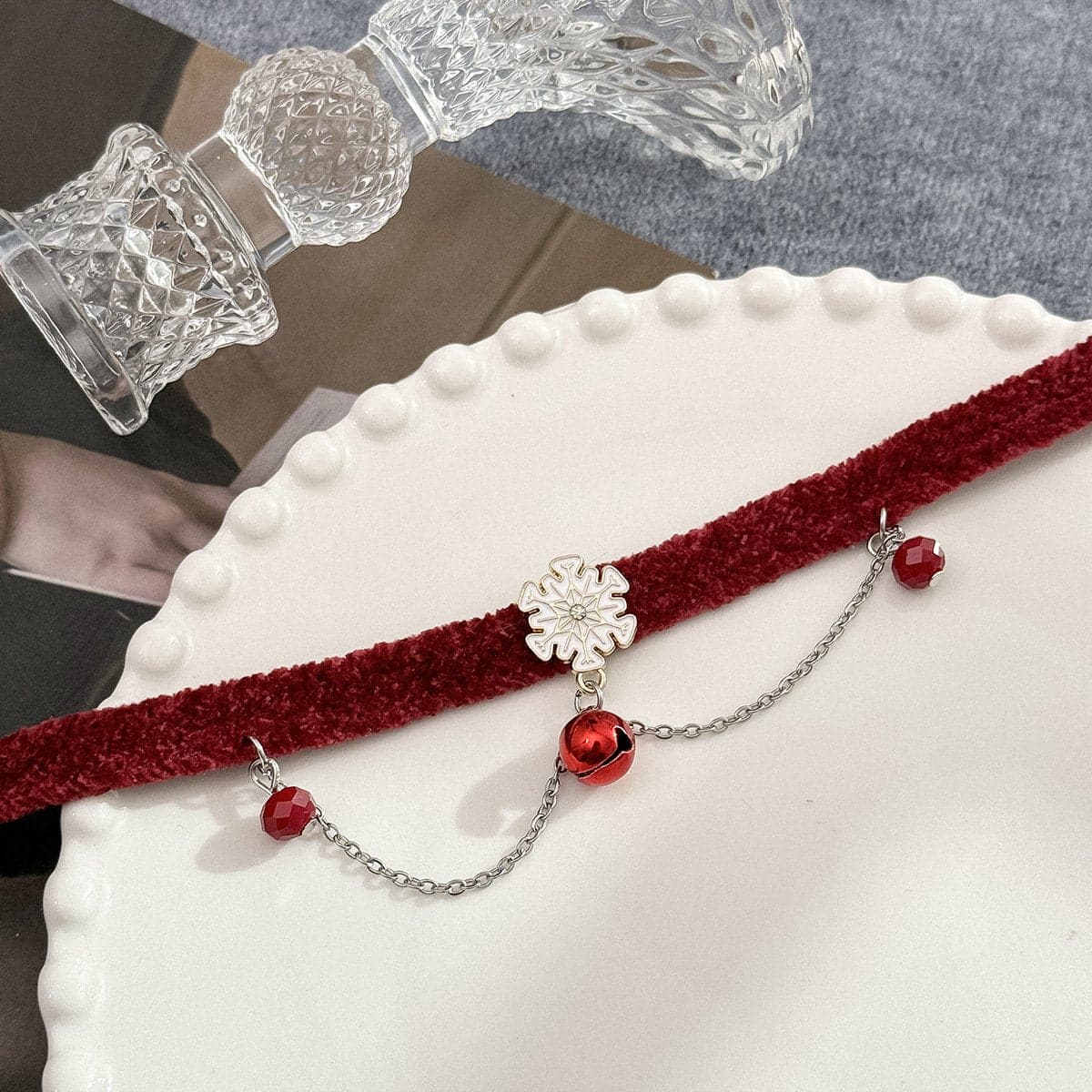 Layered flower decor layered choker necklace