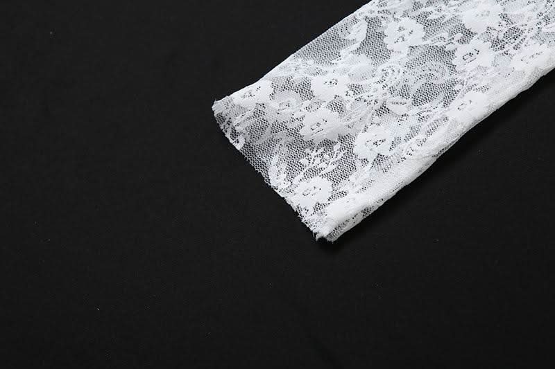 Long sleeve v neck lace print top