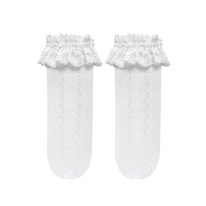 Lace hem heart pattern knee high socks
