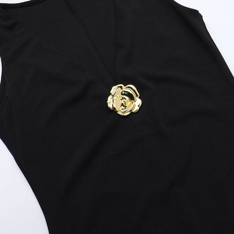 Deep V neck flower applique solid maxi dress