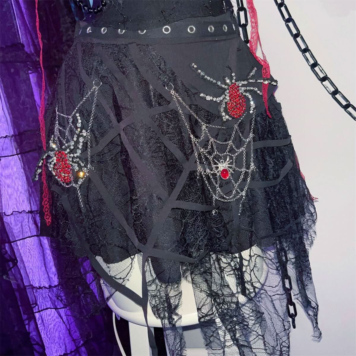 Spider web pattern metal chain mesh mini skirt