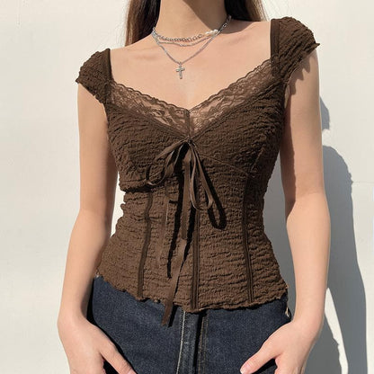 Textured cap sleeve lace hem solid backless top
