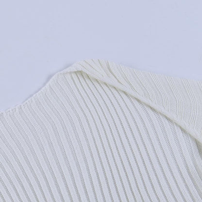 Knitted long sleeve cropped top
