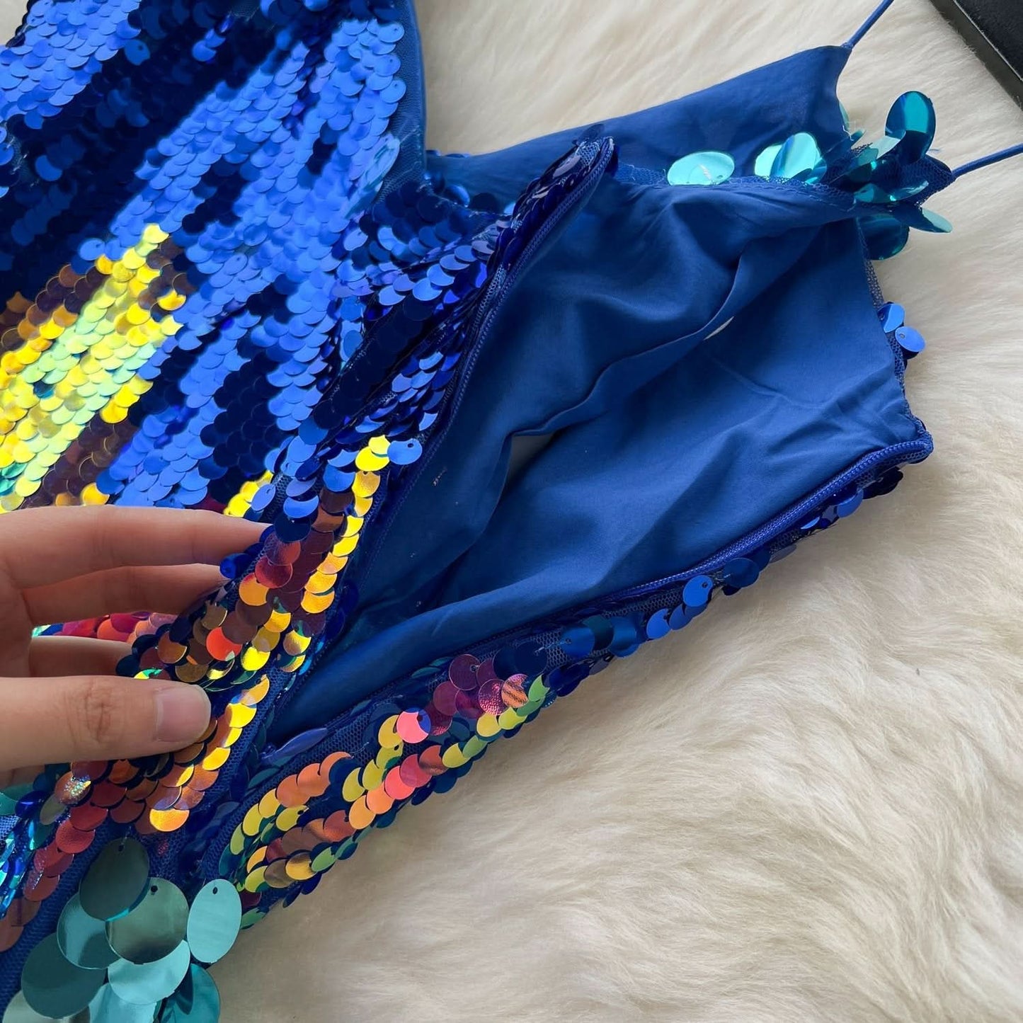 Glitter v neck spaghetti strap zip-up backless mini dress