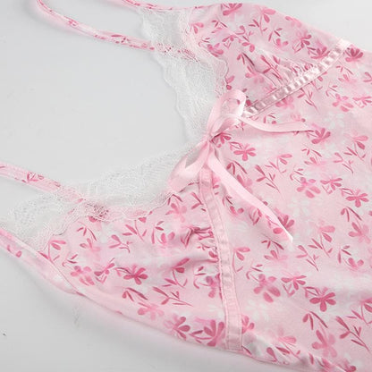 V neck bowknot lace hem ruffle print cami top