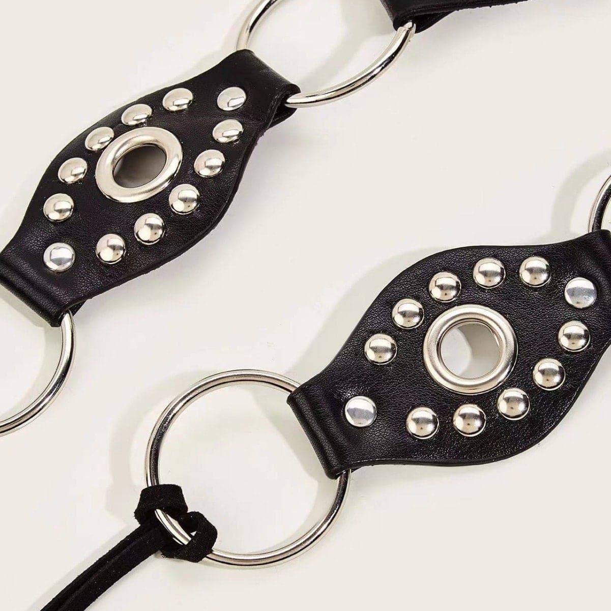 PU leather o ring rivet knotted belt