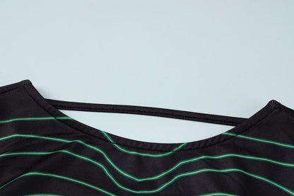 Long sleeve round neck contrast abstract body print maxi dress