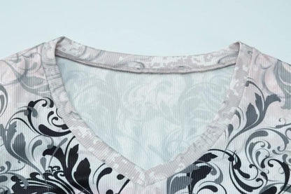 Abstract contrast long sleeve round neck crop top-final-sale