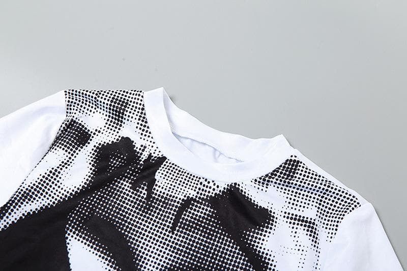Short sleeve crewneck body print crop top