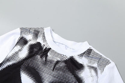 Short sleeve crewneck body print crop top
