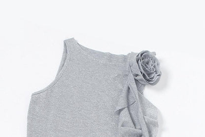 Crewneck flower applique glitter ruffle top