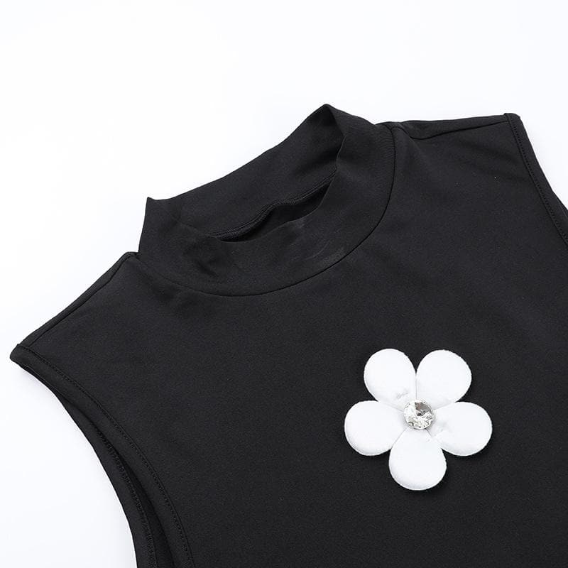 Sleeveless crewneck flower applique backless maxi dress