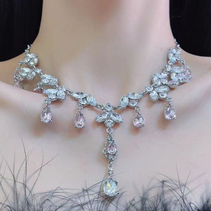 Pink rhinestone pendant choker necklace