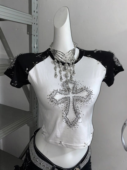 Cross pattern beaded mesh flower applique short pant set