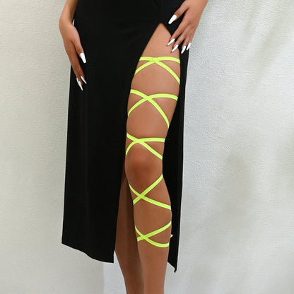 Wrapped solid hollow out cross thigh chain