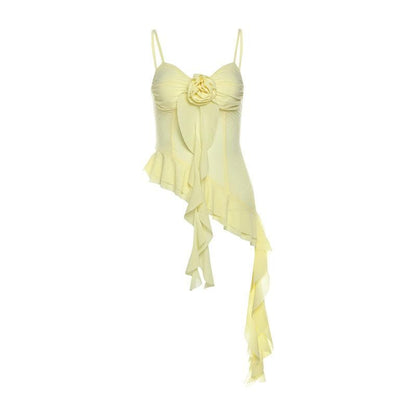 Sweetheart neck flower applique ruffle cami top