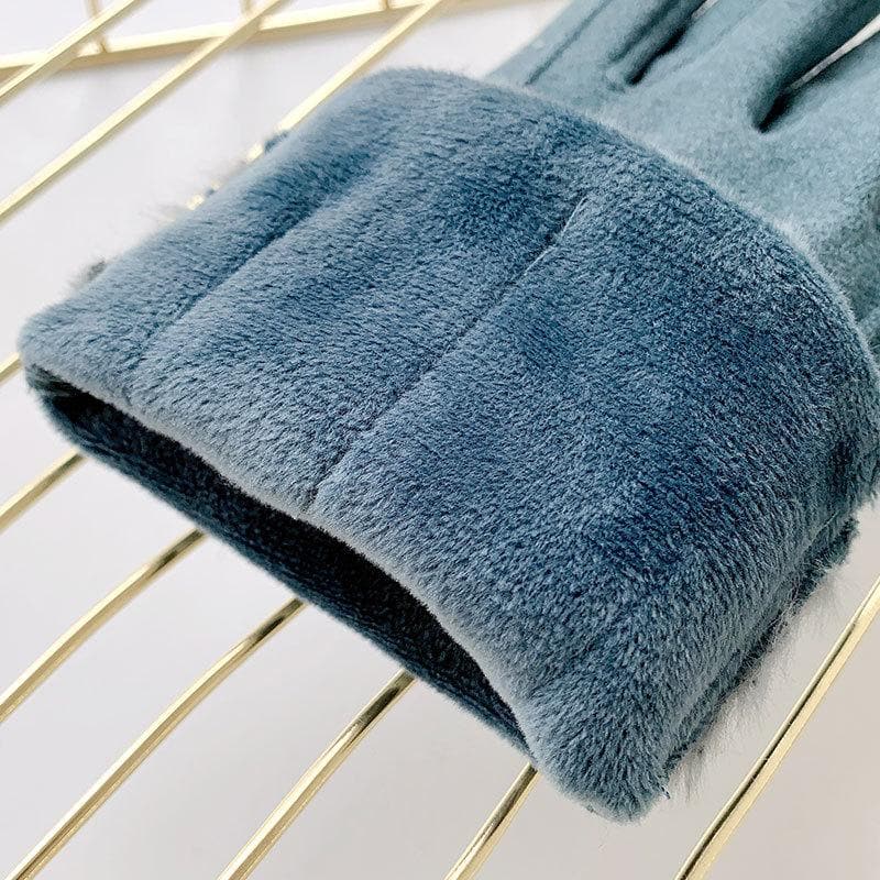 Touch screen windproof tag fluffy gloves