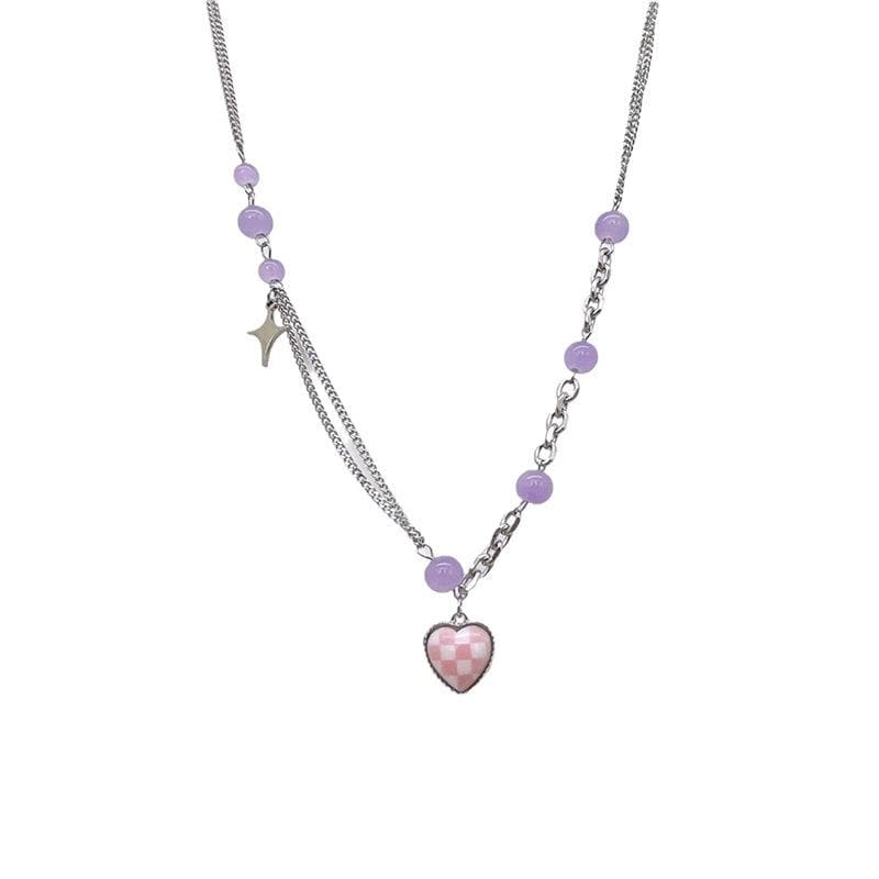 Heart pendant beaded necklace