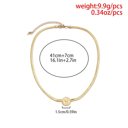 Pendant snake chain necklace