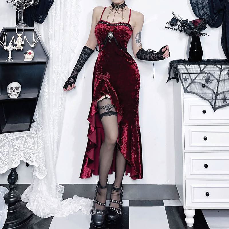 Sweetheart neck velvet flower applique slit cami maxi dress