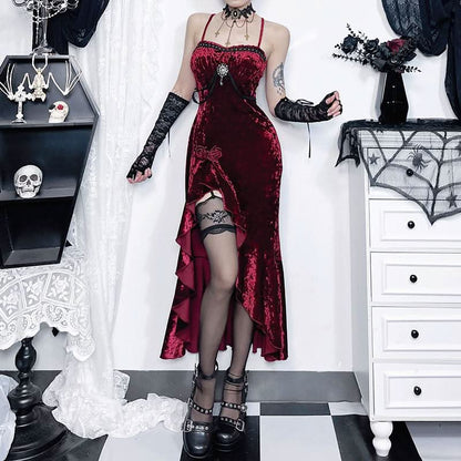 Sweetheart neck velvet flower applique slit cami maxi dress