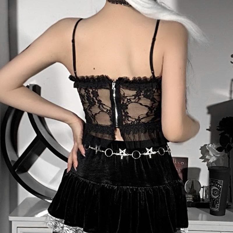 Sleeveless lace hem contrast spider web applique backless crop top