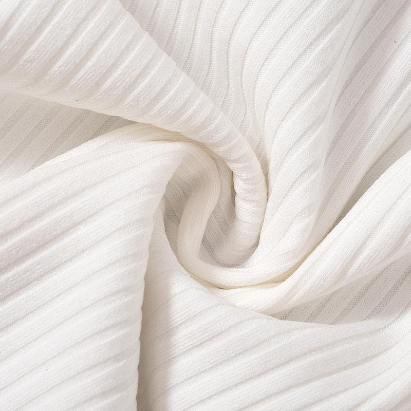 Button ribbed stitch long sleeve solid crop top