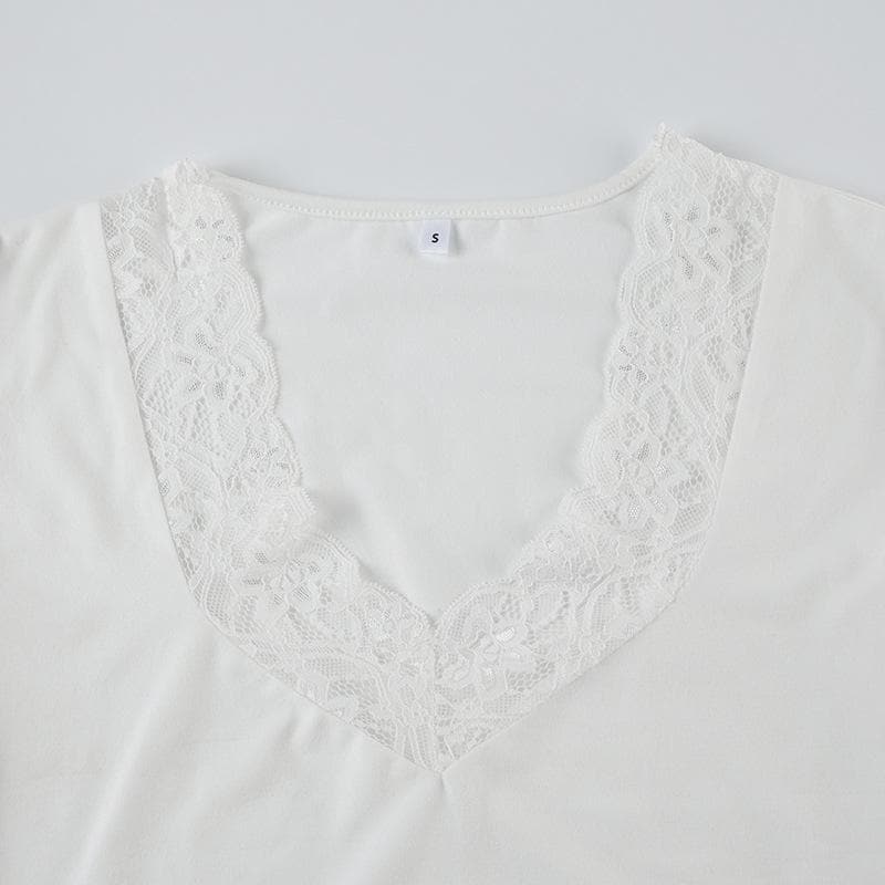 V neck cap sleeve lace hem top