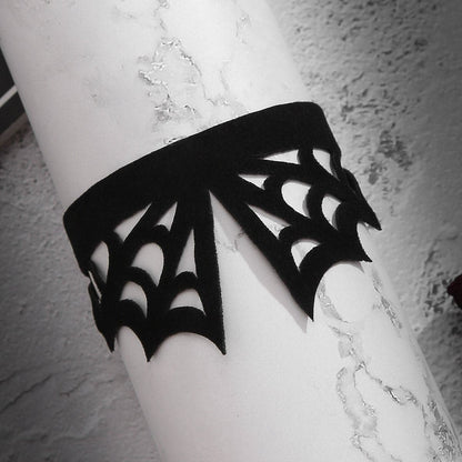 Spider web velvet solid bracelet