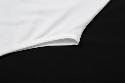 U neck “WET” pattern sleeveless contrast tank bodysuit