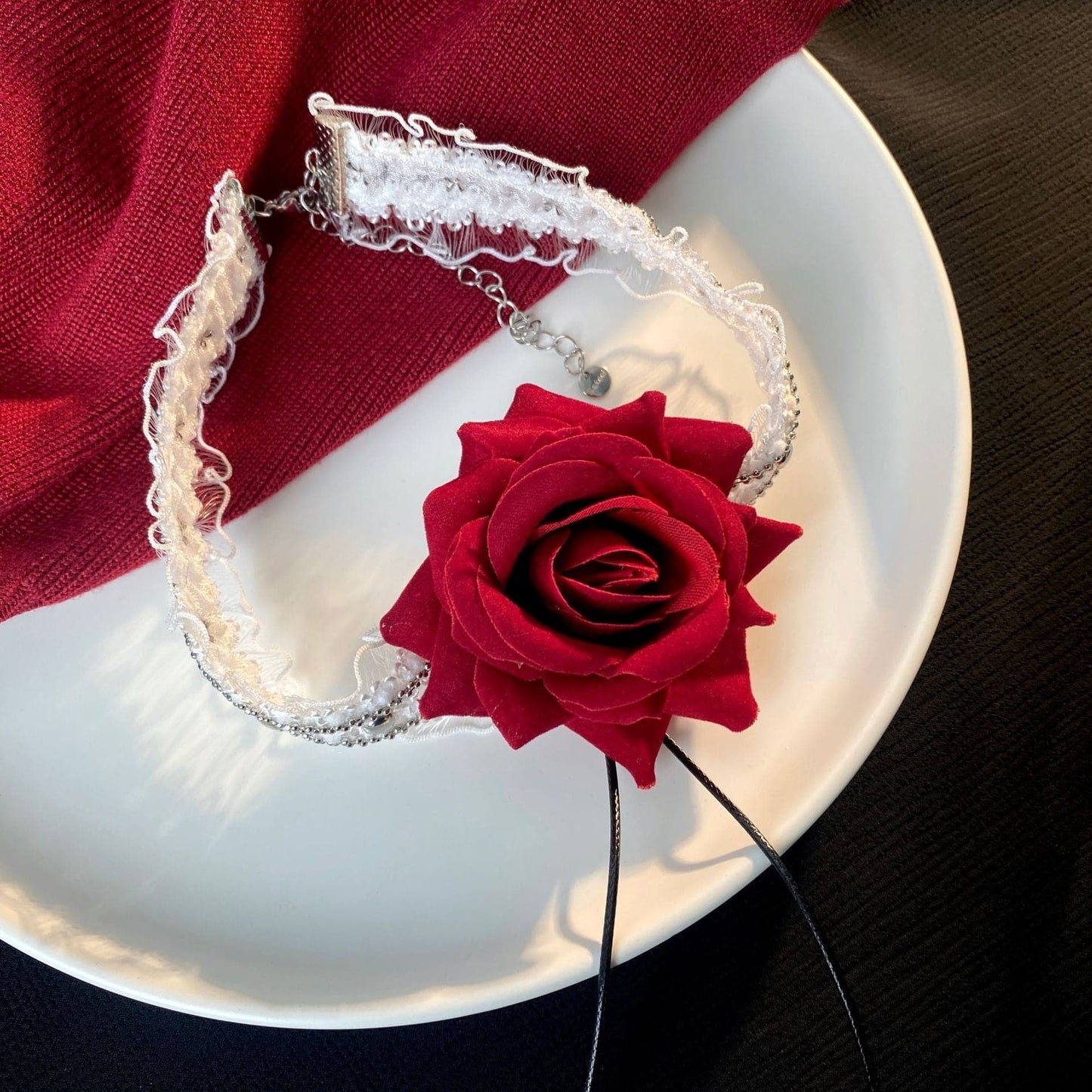 Flower decor ruffle lace choker necklace