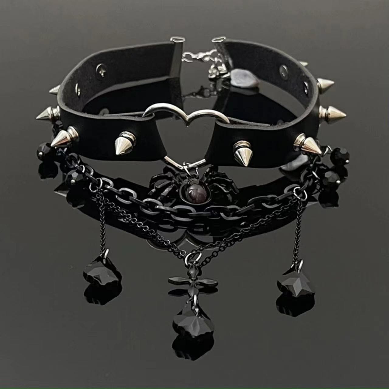 Spider rivet heart pendant PU leather layered choker necklace