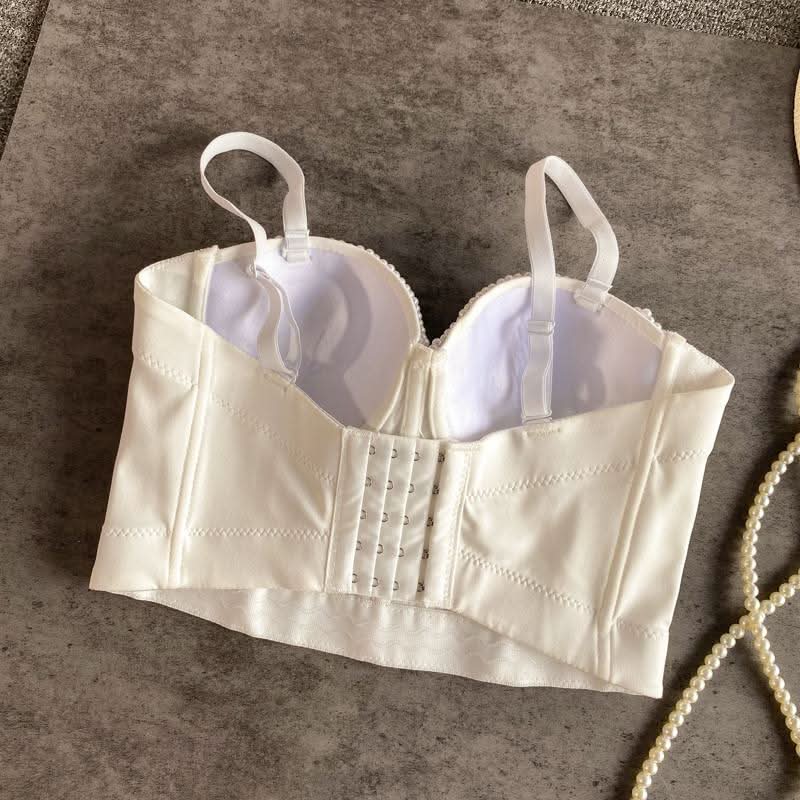 Button beaded v neck backless cami top