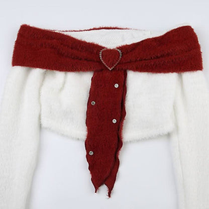 Long sleeve off shoulder fluffy sweetheart applique crop top