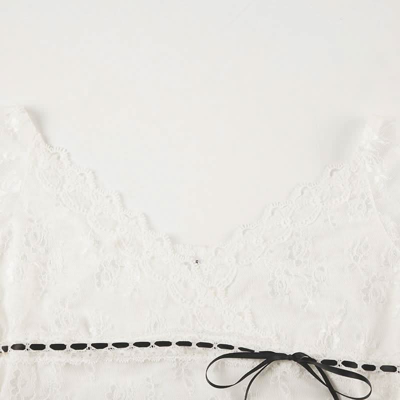 Long sleeve v neck flower lace hem ruffle top