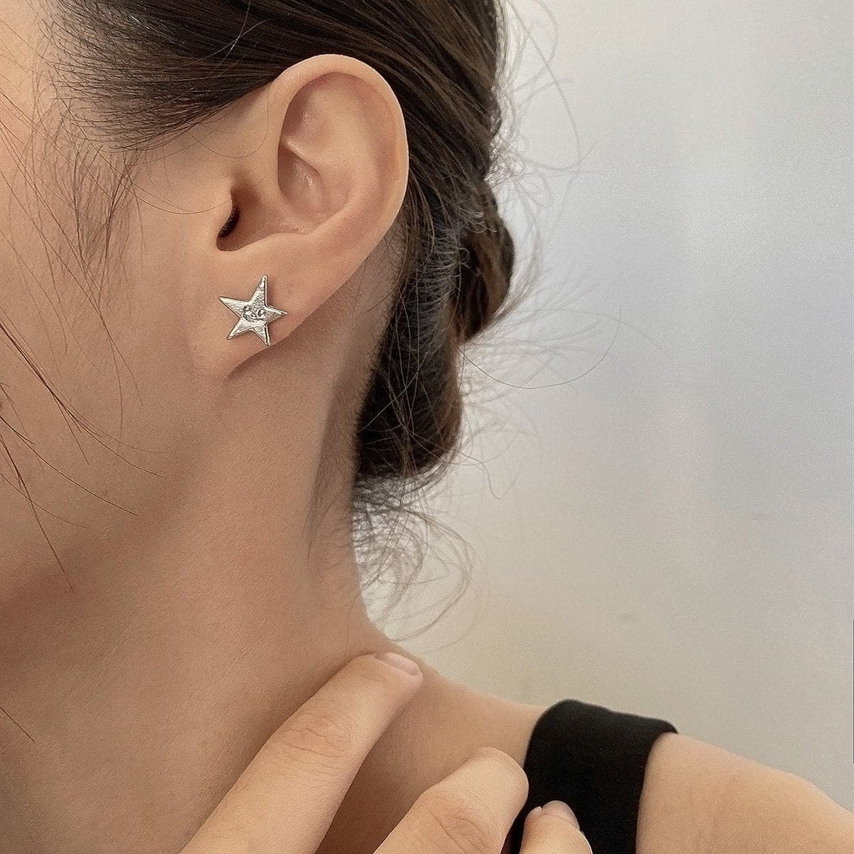Smiling star solid stud earrings