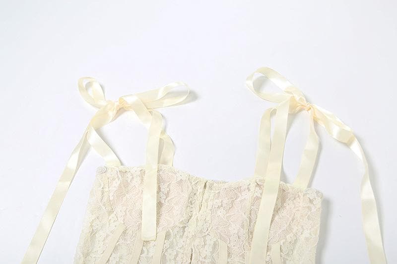 Lace button ribbon cami top